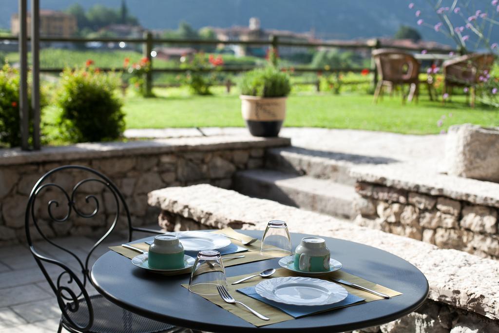 Agriturismo Maso Lizzone Dro Bagian luar foto